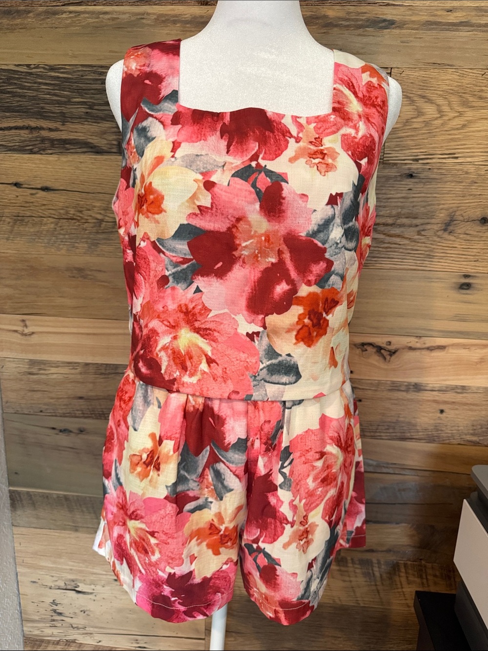 EUC Floral Square-Neck Top and Shorts Set in Pink & Cream
